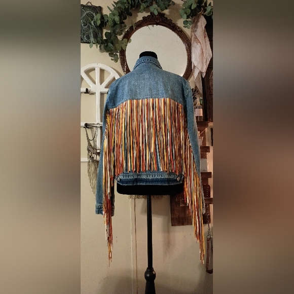 Scully Fringe Jean Jacket - Picture 3 of 10